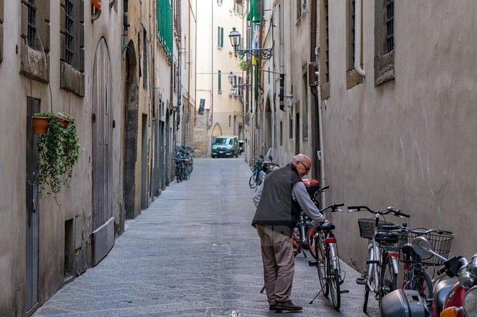 3-Hour Private Florence Walking Tour - Piazza della Repubblica: Roman forum origins and Florence cafe culture