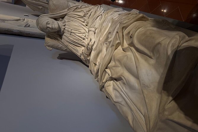 Accademia Gallery: Elite Tour with Expert Guide - Who should book this David tour, and who might not love it