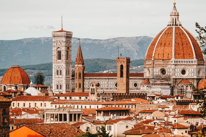 Architectural Florence: Private Tour with a Local Expert - Duomo and the bell tower: why the dome still steals attention
