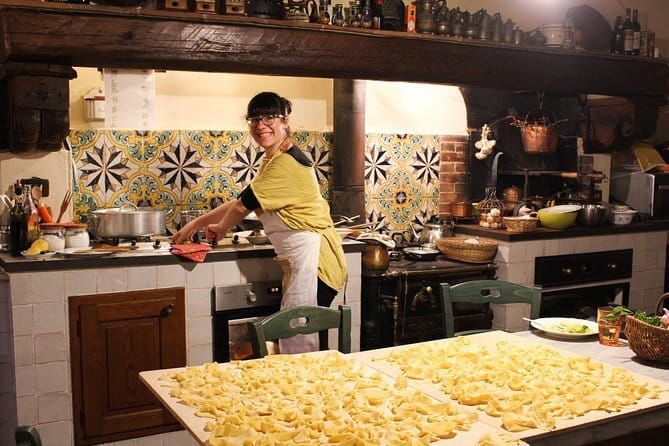 Authentic Florence Cooking Class at Costanza's 1839 Family Estate - Hands-on Cooking in Costanza’s Spacious Kitchen