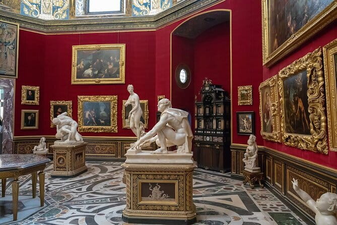 Best of Florence: Half, 1 or 2-Day Private Guided Florence Tour - Piazza della Repubblica: a calm start with quick orientation