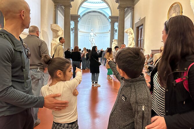 Best of Michelangelo in Florence Tour for Kids with Academy Gallery Fast Access - Holy Cross Church: what a quick church stop adds (and what to expect)