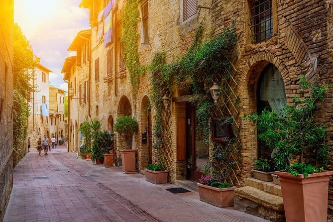Best of Tuscany Private Tour: Siena, San Gimignano, Monteriggioni - Price and value: is $1,670.97 per person actually fair?