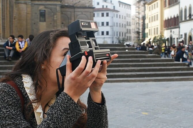 Capture Florence on Polaroids: Vintage Photo Tour - Ponte Vecchio and Oltrarno: river mood without museum fatigue