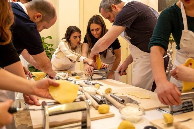 Cesarine: Cooking Class with tasting at Local's Home in Florence - Your Hands-On Menu: Starter, Main Options, and Desserts