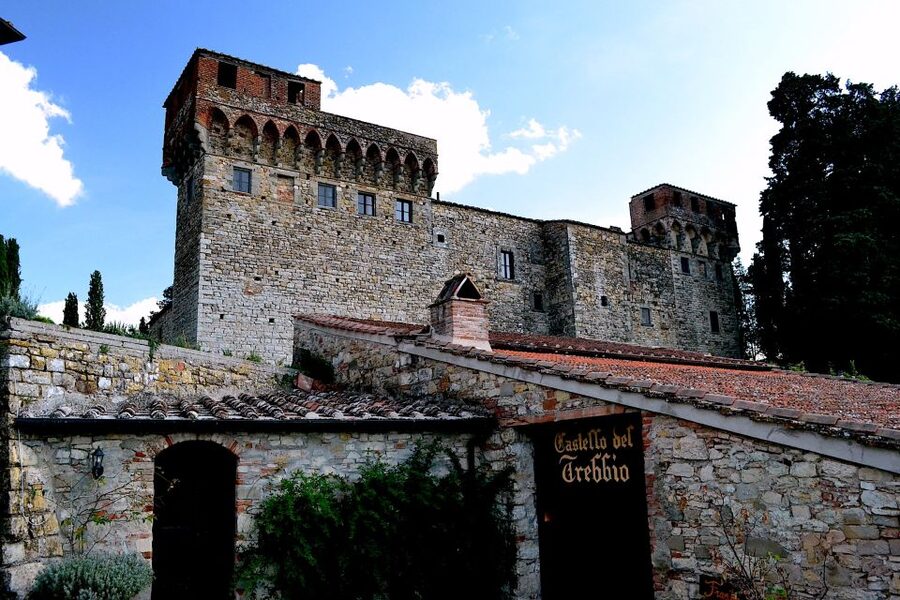 Chianti Rufina: Wine Tour in Castle & Historical Villa - Starting From Florence: Piazza Cavalleggeri to Chianti Hills