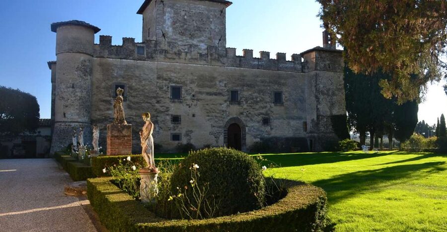 Chianti Rufina: Wine Tour in Castle & Historical Villa - Rufina Wine Tasting: Two Hours to Learn Your Palate