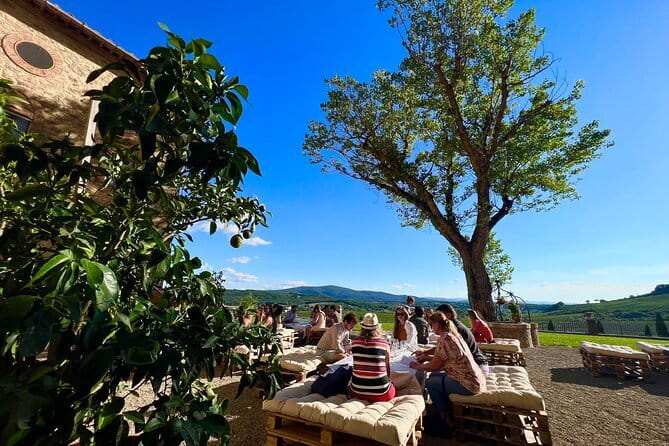 Chianti Wine Tour from Florence with Tastings - Monteriggioni Free Time, the Medieval Walled Town Moment