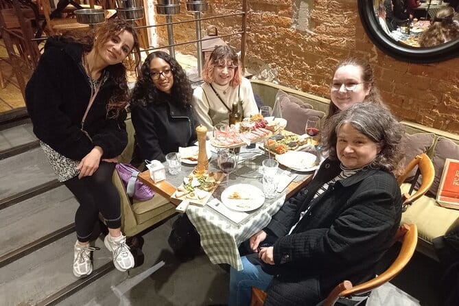 Chianti Wine Tour: Two Wine Tastings, Vineyards and Cellar Visit - Tour Style and Group Vibe: What the Experience Feels Like