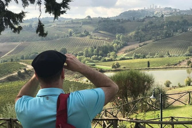 Chianti Wineries Tour with Tuscan Lunch and San Gimignano - Chianti Stop One: Wine Tastings and Meeting the Winemaking Story