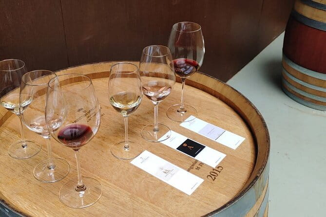 Chianti Winery + Brolio Castle Private Tour - Stop 1 in San Casciano: Tenuta Le Lame and Chianti Classico with Family Hands