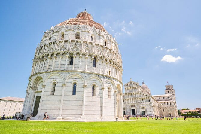 Cinque Terre and Pisa Full Day Tour from Florence - Monterosso al Mare: beach time, lunch choices, and a swim break