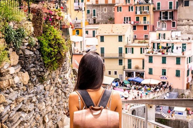 Cinque Terre Vibes with Postcard Perfection and Lunch Treats - Monterosso al Mare for 2 hours: beach time and botteghe shopping