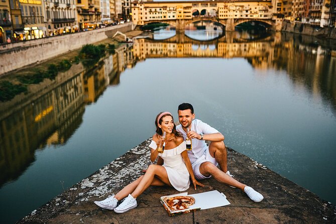 Classic Photoshoot in Florence - Uffizi, Ponte Vecchio, and the Duomo Area: What Each Stop Gives You
