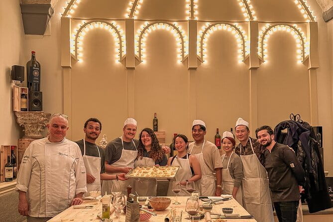 Cooking Art Brunelleschi with Unlimited Wine - Itinerary flow in real life: from check-in to lunch table