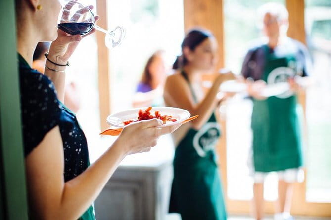 Cooking Class and Lunch at a Tuscan Farmhouse with Local Market Tour from Florence - Your Florence market morning, from stalls to shopping picks