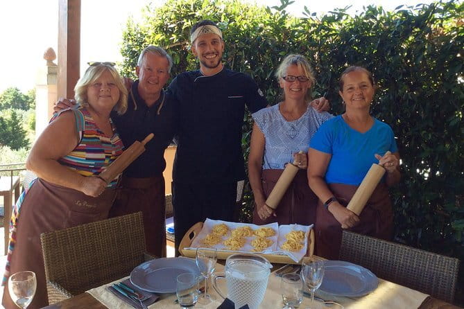 Cooking Class in a Florentine Villa with Transfer for small group - Practical Tips Before You Go