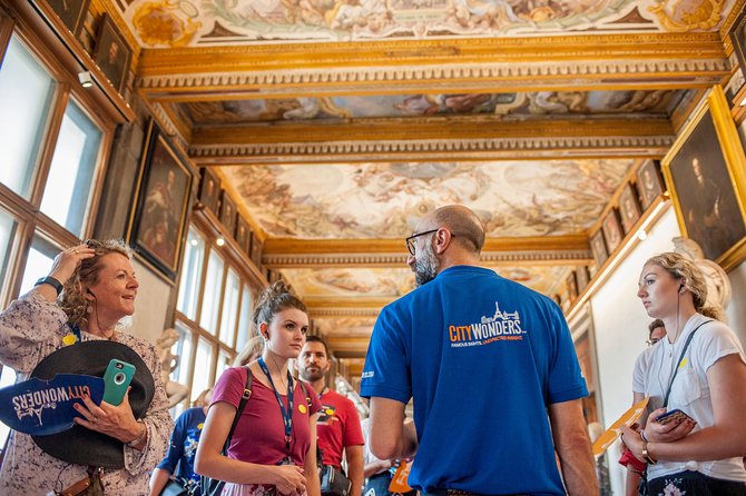 David & Accademia Guided Tour with Time Entry Ticket - Piazza del Duomo: why the outside viewing is still worth it
