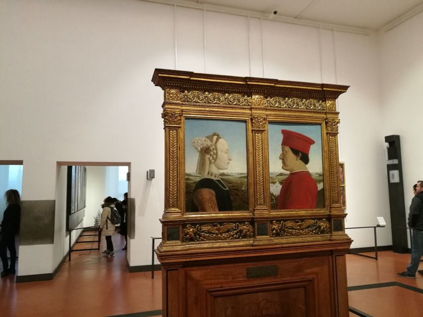 Discover Uffizi and Palazzo Vecchio: Half Day Guided Tour - Early 8:40 AM start: beat the Uffizi crowd before it forms