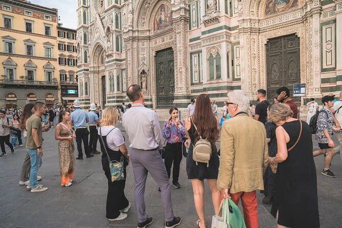 Duomo Complex Guided Tour with Cupola Entry Tickets - Meeting at Lindt Duomo and how the flow works