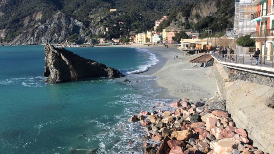 Exclusive Cinque Terre Day Trip from Florence - Is $653.83 per person worth it?