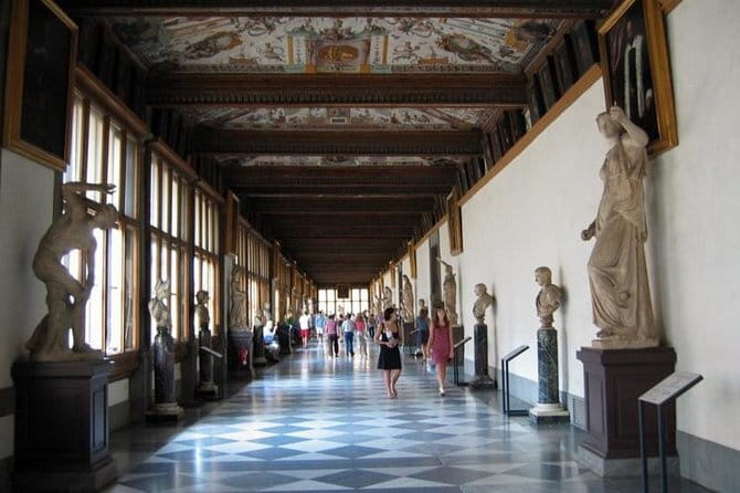 Exclusive Early Morning Uffizi: Semi-Private with Private Option - Uffizi at 8:00 am, why the timing matters