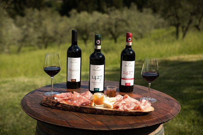 Exclusive lunch, Winery tour, Organic wines in Chianti Classico - The wine tasting: explanations, privacy, and the organic angle
