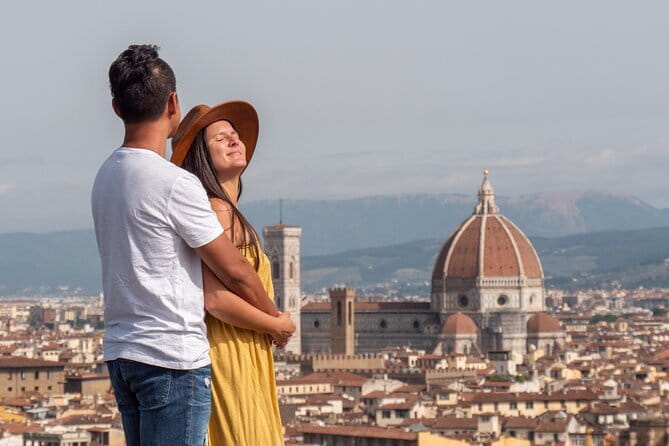 Exclusive Private Photoshoot in Florence - Choosing your vibe: city-center route or Piazza Michelangelo viewpoint