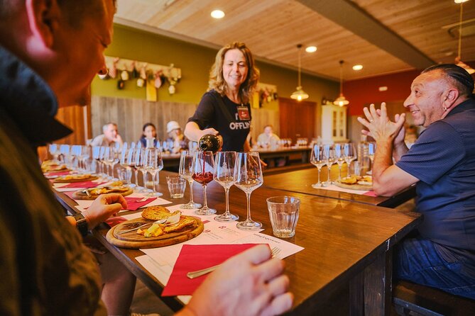 Exclusive Siena and San Gimignano Tour & Chianti Wine Experience - Siena begins: medieval streets, Piazza del Campo, and art at street level