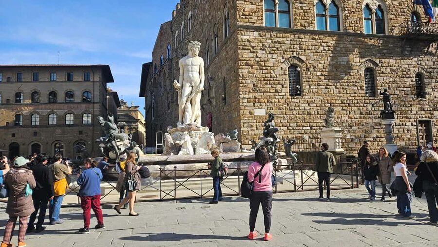 Express Florence and Medici Chapel and Michelangelo Tour - Pacing, walking, and what to wear so you stay comfortable