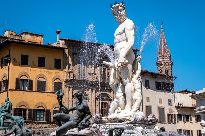 Express Florence - Medici Chapel & Highlights Walking Tour - Mercato Centrale area, Loggia del Mercato and the Fountain of the Boar