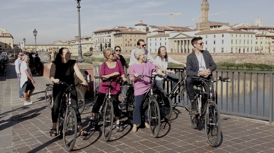 Florence: 2-Hour Guided Bike Tour - Getting started at Florence Tours Enjoy Biking