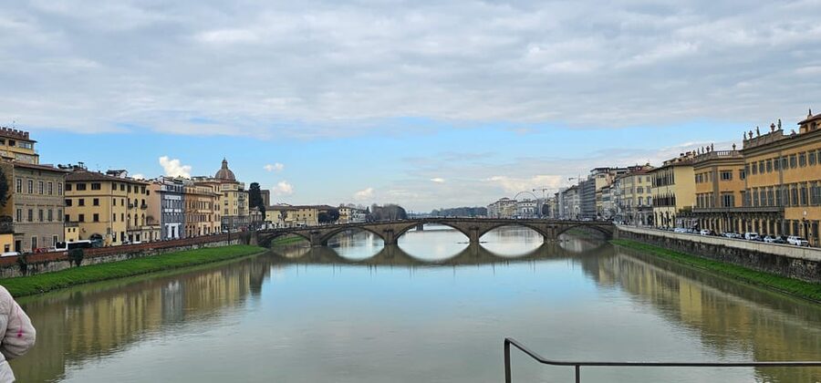 Florence: 2-Hour Guided Bike Tour - Palazzo Pitti and the uphill reality of Florence