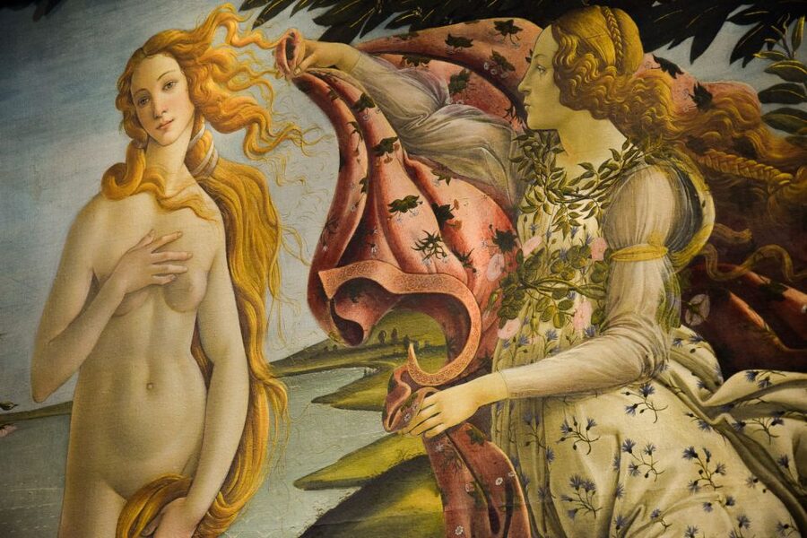 Florence: Accademia and Uffizi Combo Priority Entry Tickets - Uffizi Gallery: Botticelli, Leonardo, and Medici context in one sweep
