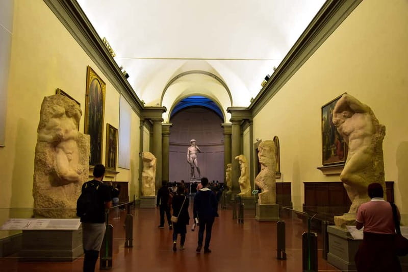 Florence: Accademia and Uffizi Gallery Guided Tour - What to wear and bring for a 5-hour art sprint