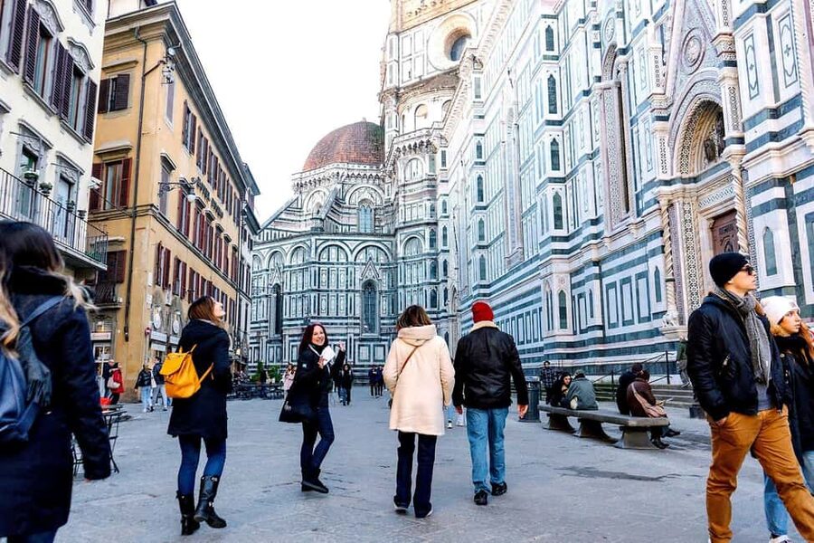 Florence: Accademia Gallery Guided Tour with an Art Expert - Skip-the-line value: what it saves, and what it doesn’t