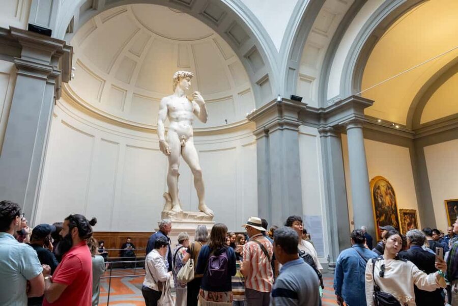 Florence: Accademia Gallery Reserved Entry Ticket - Meeting at Via Ricasoli Door 39, What to Do Before You Enter