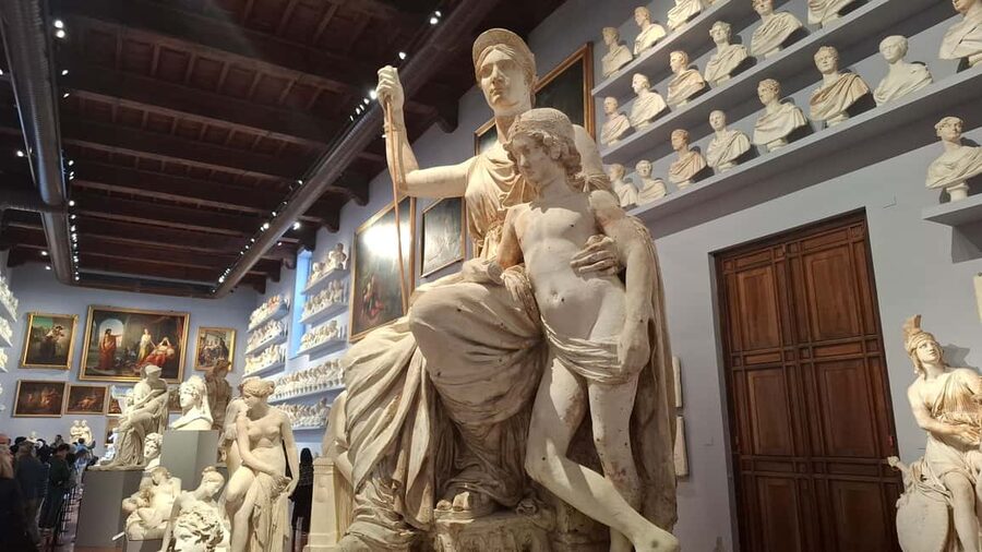 Florence: Accademia Gallery Ticket with Optional Audio Guide - Inside Accademia, what to see in your 2-hour visit