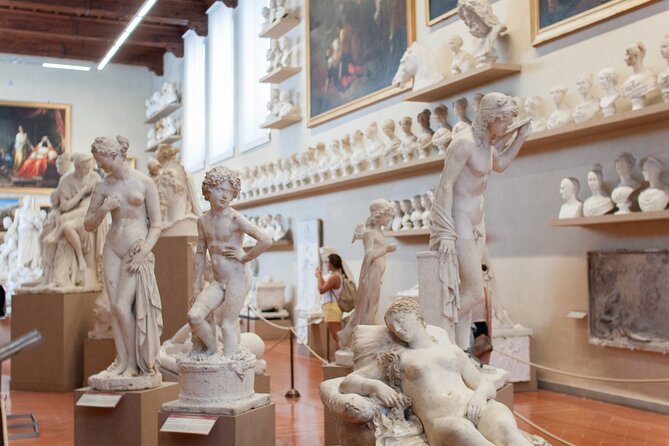 Florence Accademia Guided Tour – Shared, Private & Combo Options - Security, Crowds, and What “Skip the Line” Can Still Mean