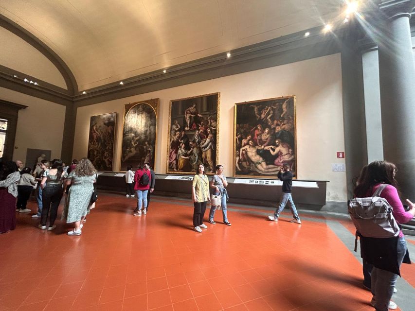 Florence: Accademia Reserved Entrance Ticket and Guided Tour - Headsets and a guided route: clarity beats chaos