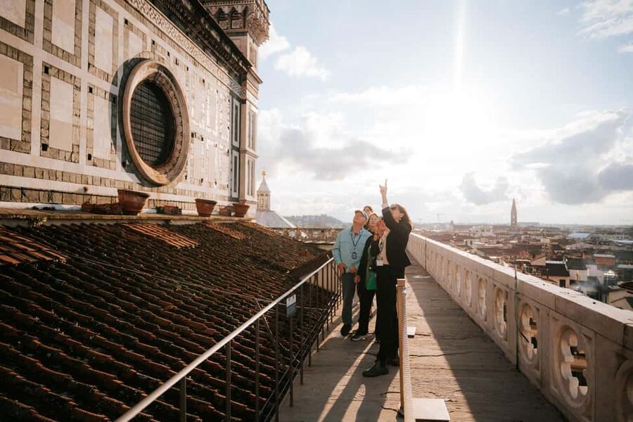Florence: After-Hours Duomo Tour with Dome & Terraces - Dome climb: 463 steps, tight spaces, and close-up fresco moments