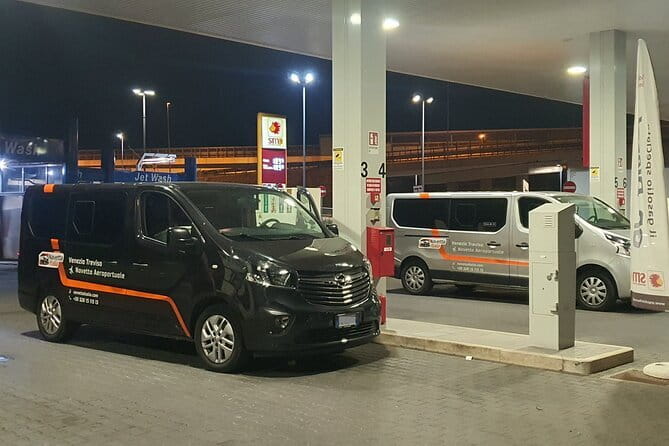 Florence Airport (FLR) to Florence hotels - Arrival Private Transfer - Meeting your driver in Florence Airport’s arrival hall