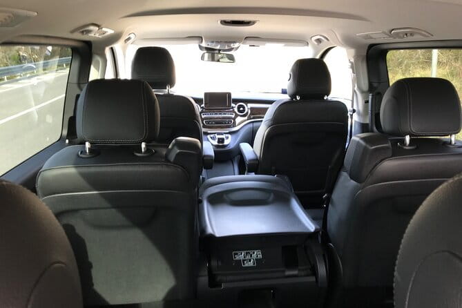 Florence Airport Hotel transfer private driver English speaking - The door-to-door advantage in Florence city center