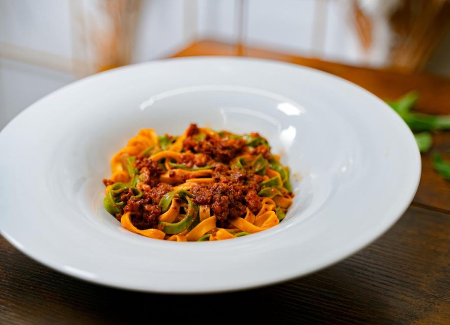 Florence: Art of Pasta Cooking Workshop with Food and Wine - Price and Value: Why $129 Can Be a Bargain in Florence
