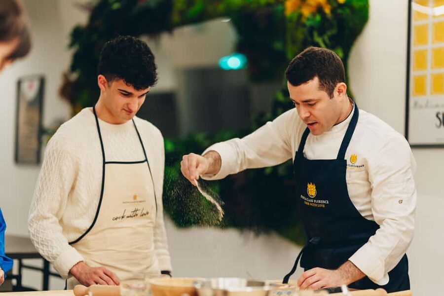 Florence: Art of Pasta Cooking Workshop with Food and Wine - Meeting Your Chef in Central Florence and Getting Set Up