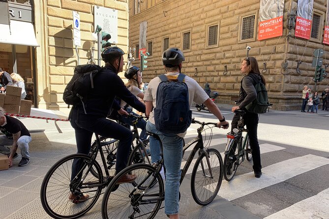 Florence by Bike: A Guided Tour of the City’s Highlights - Stop 4: Piazza Santo Spirito in Oltrarno, a different Florence mood