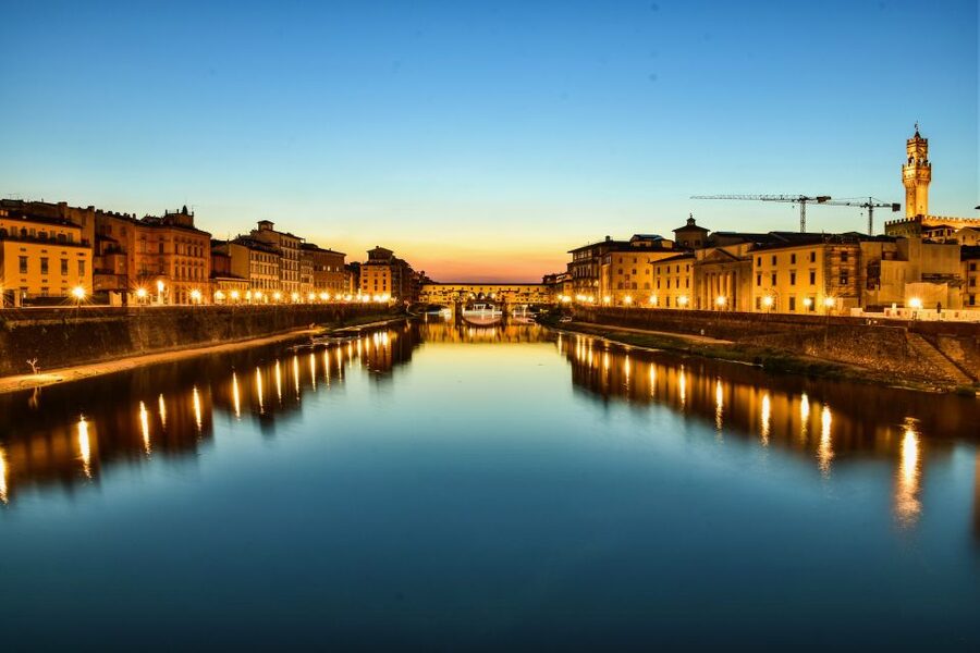 Florence by Night: 2-Hour Walking Tour - Who should book this tour, and who should skip it