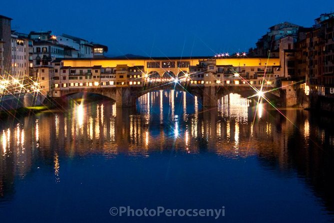 Florence by Night Photo Tour with a Professional Photographer - Piazza della Repubblica: Night Lights and City Feel