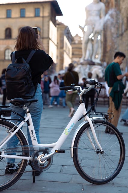Florence: Chianti E-Bike Tour with Wine Tasting and Lunch - Small group size and guide style: why Luigi, Dimitri, and Ovidio came up