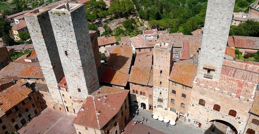 Florence: Chianti Villages, San Gimignano and Winery Tour - Comfortable Timing, Small-Group Feel, and Getting the Best Photos